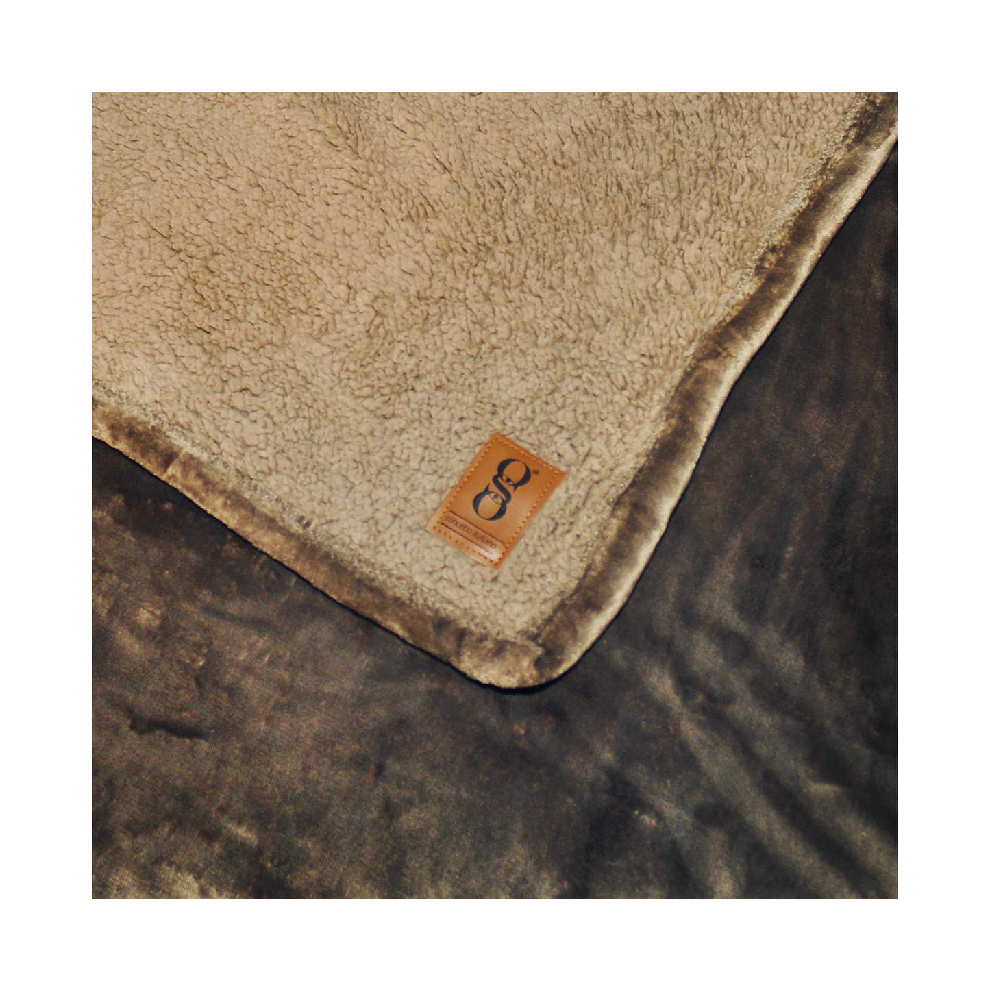 Winter-Plaid aus antiallergischem Fleece - 130x160cm | Samtoptik, weich im Griff, waschmaschinenfest.